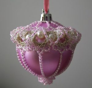 beaded-christmas-ornament-covers-15
