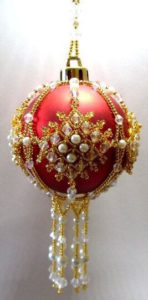 beaded-christmas-ornament-covers-8